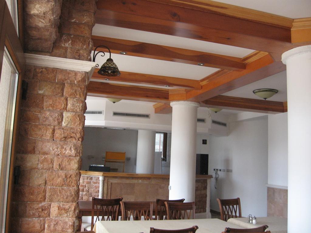 Apartments And Rooms Levantin Inn Sveti Stefan Exterior photo
